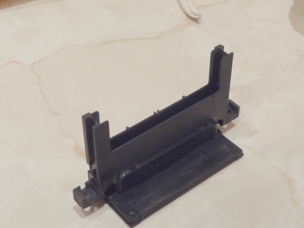 PCMCIA-ANGLEm.jpg